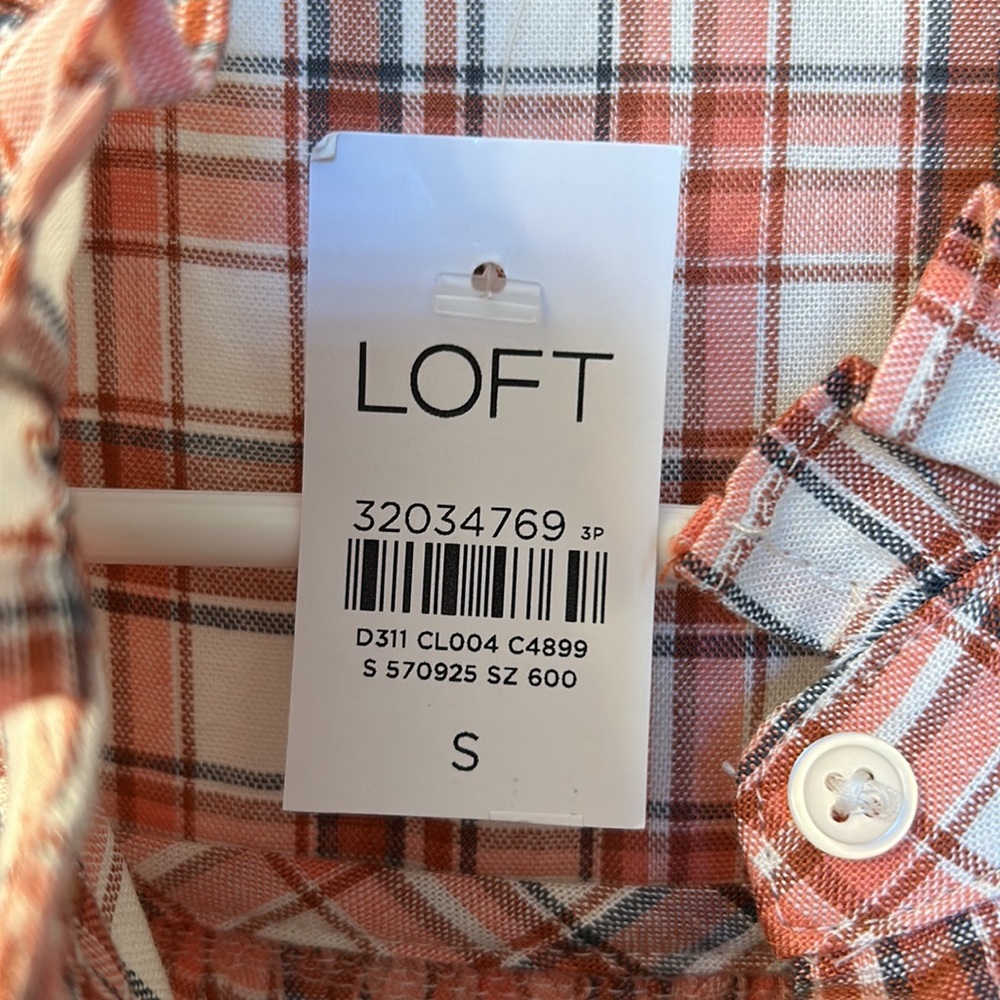 Loft Button Down Ruffle Top size S - Picture 9 of 9